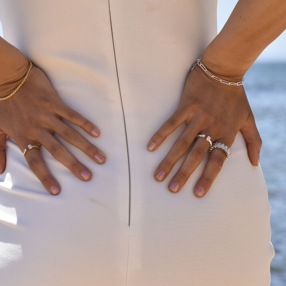 Culturesse Arcene Luxury Inlaid Zircon Ring
