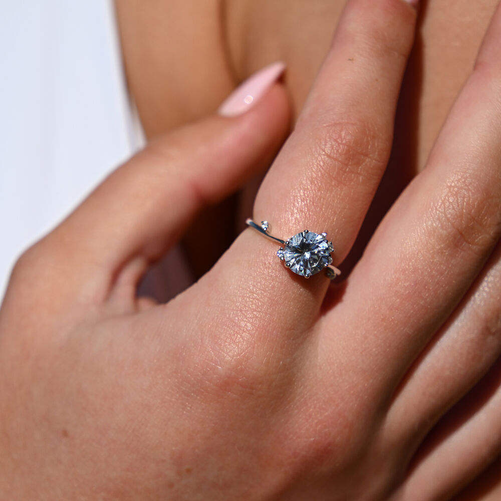 Culturesse Phaedra Austrian Fine Zircon Open Ring (Silver)